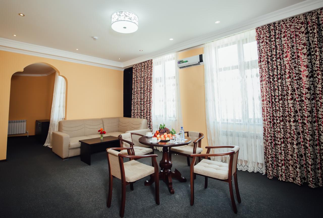 Bek Khiva Hotel Bagian luar foto